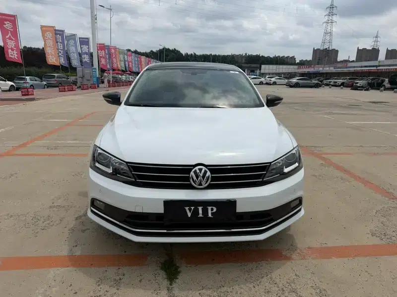 2018 Volkswagen Sagitar 280TSI DSG Luxury — миниатюра 2
