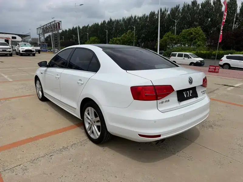 2018 Volkswagen Sagitar 280TSI DSG Luxury — миниатюра 4