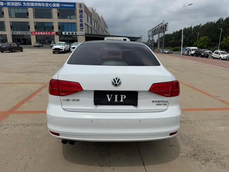 2018 Volkswagen Sagitar 280TSI DSG Luxury — миниатюра 5