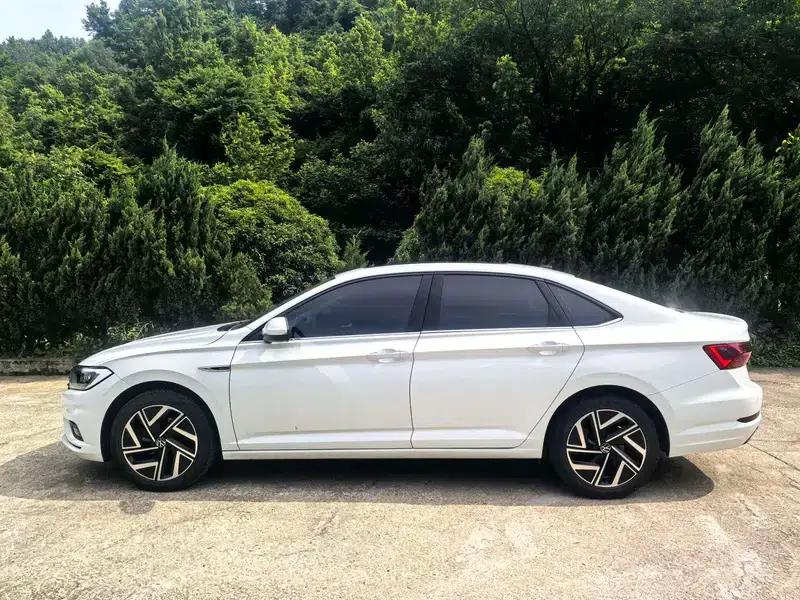 2021 Volkswagen Sagitar 280TSI DSG Comfort Smart Edition — миниатюра 3