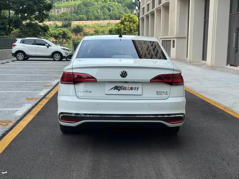 2023 Volkswagen Bora 300TSI DSG Premium Edition — миниатюра 6