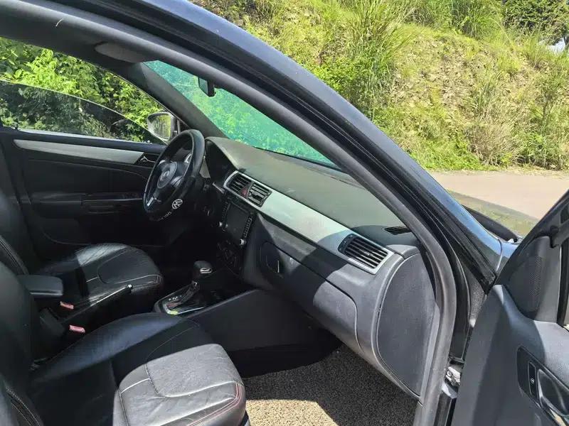 2011 Volkswagen Bora 1.4T AT Sportline — миниатюра 8
