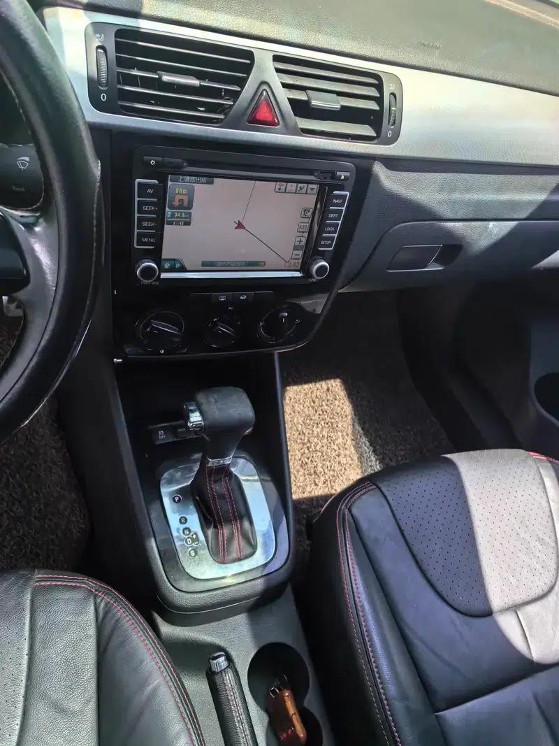 2011 Volkswagen Bora 1.4T AT Sportline — миниатюра 9