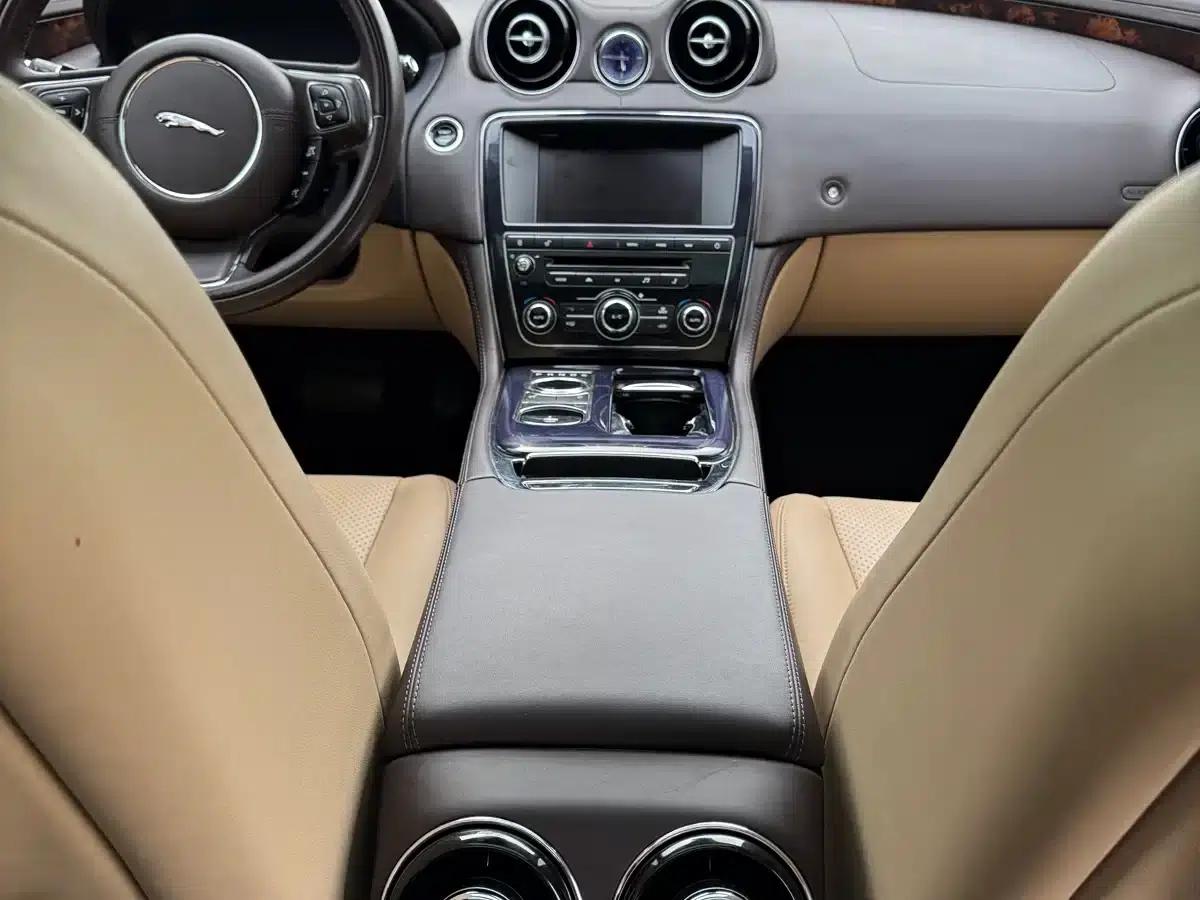 Jaguar XJ 2012 XJL 3.0 Panoramic Business Edition — миниатюра 25