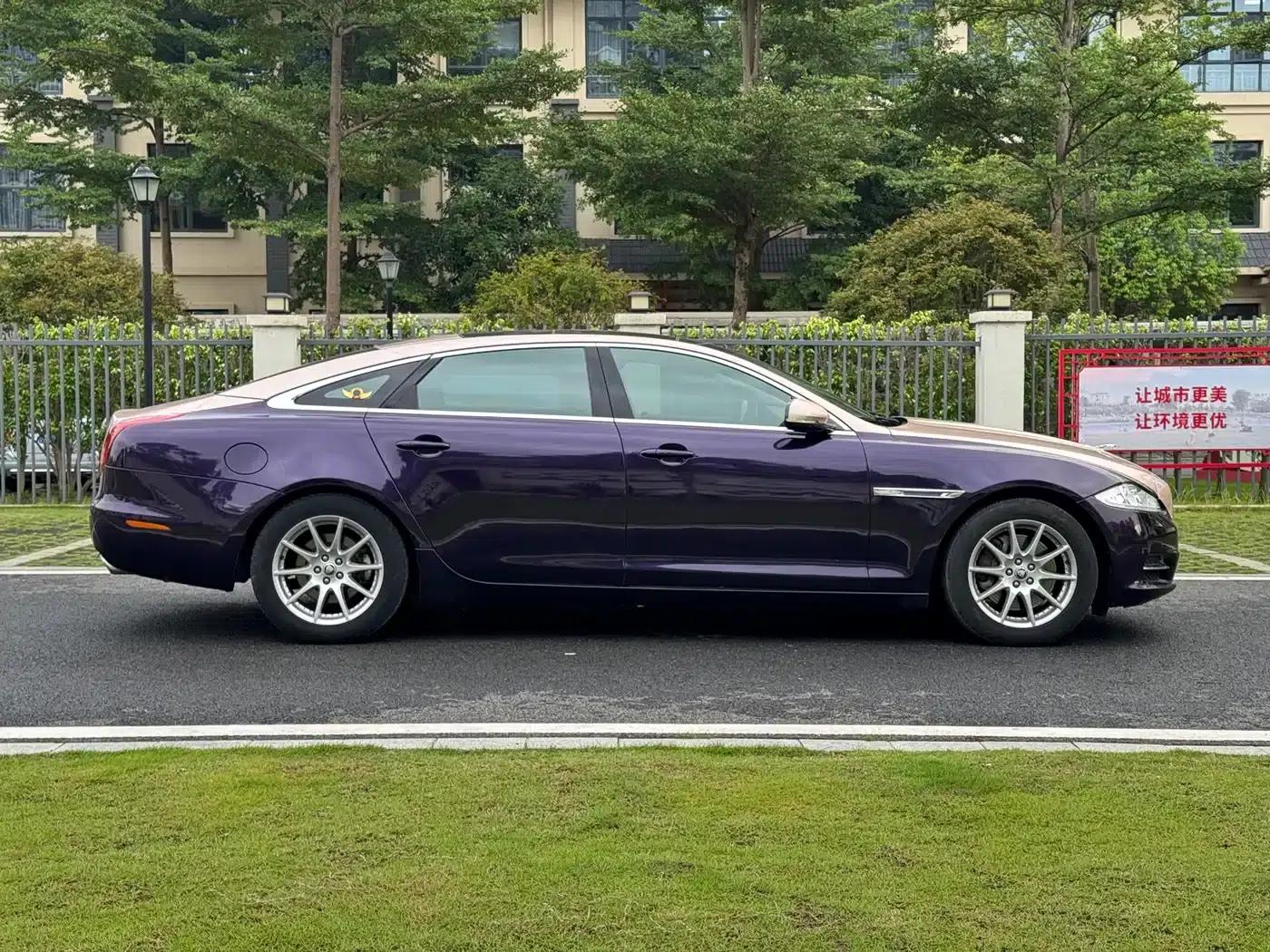 Jaguar XJ 2012 XJL 3.0 Panoramic Business Edition — миниатюра 5
