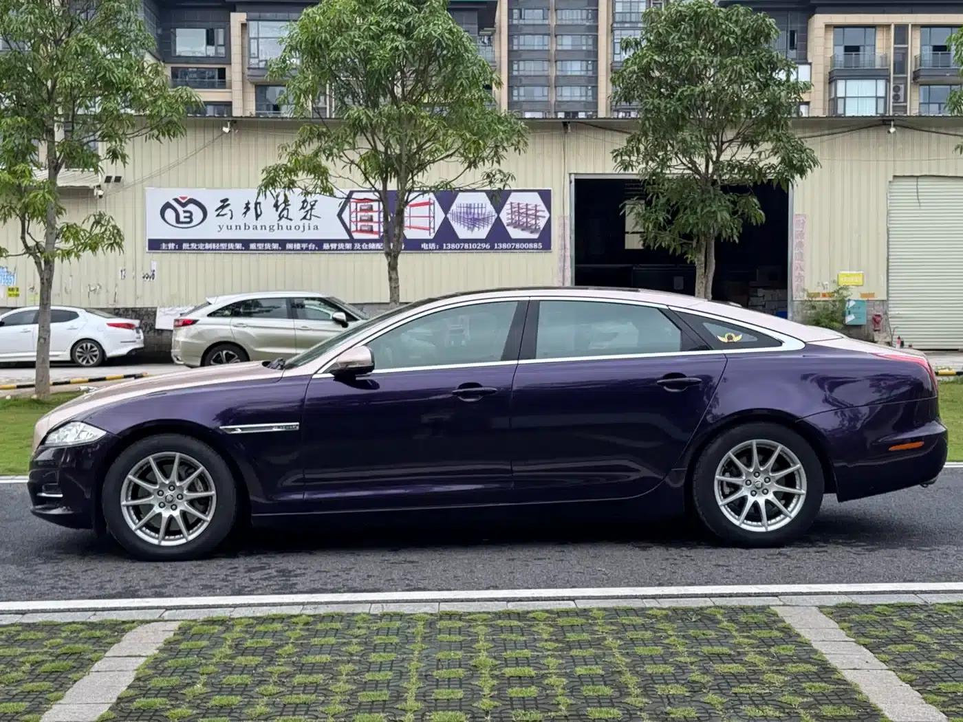 Jaguar XJ 2012 XJL 3.0 Panoramic Business Edition — миниатюра 45