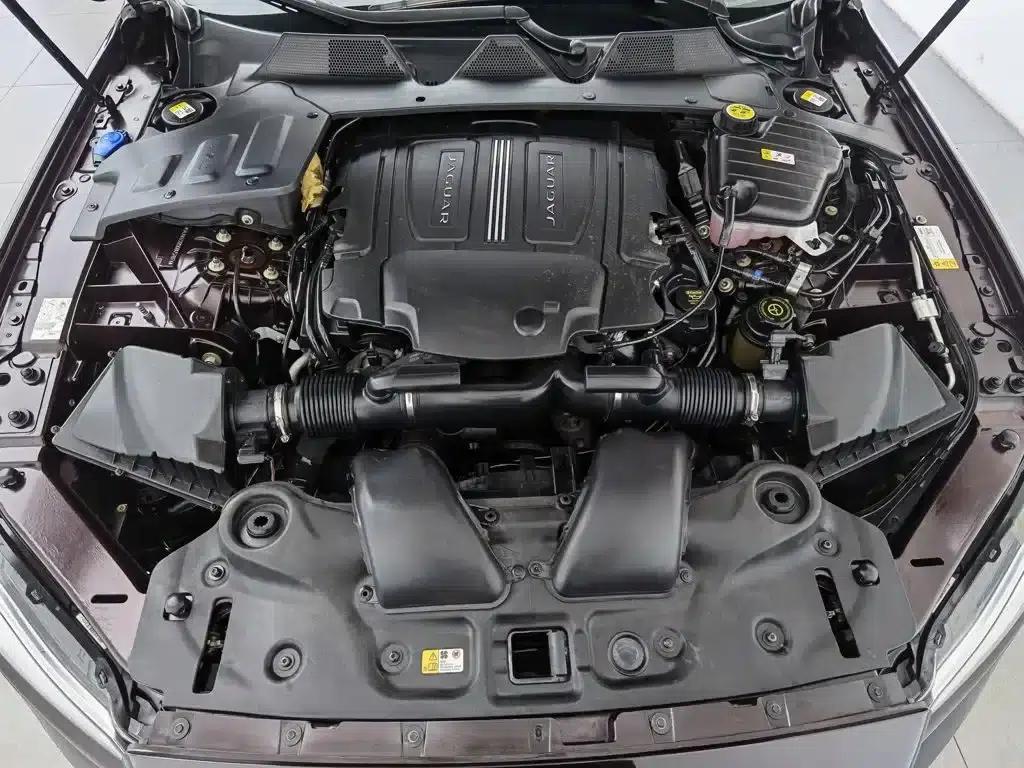 Jaguar XJ 2013 XJL 3.0 SC Panoramic Business Edition — миниатюра 6