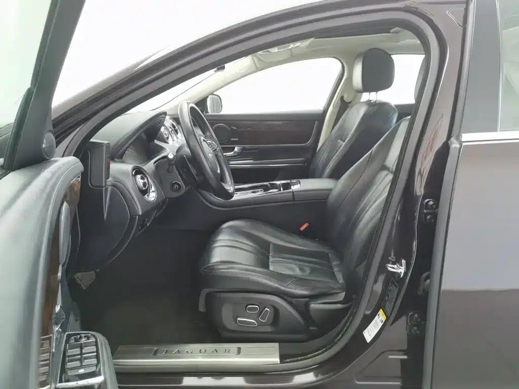 Jaguar XJ 2013 XJL 3.0 SC Panoramic Business Edition — миниатюра 10