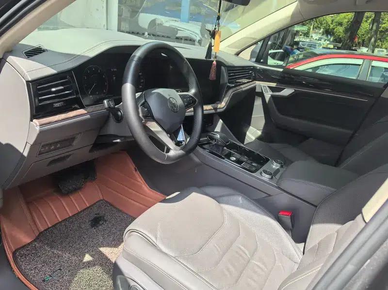 Touareg 2020 3.0TSI Luxury Edition — миниатюра 9