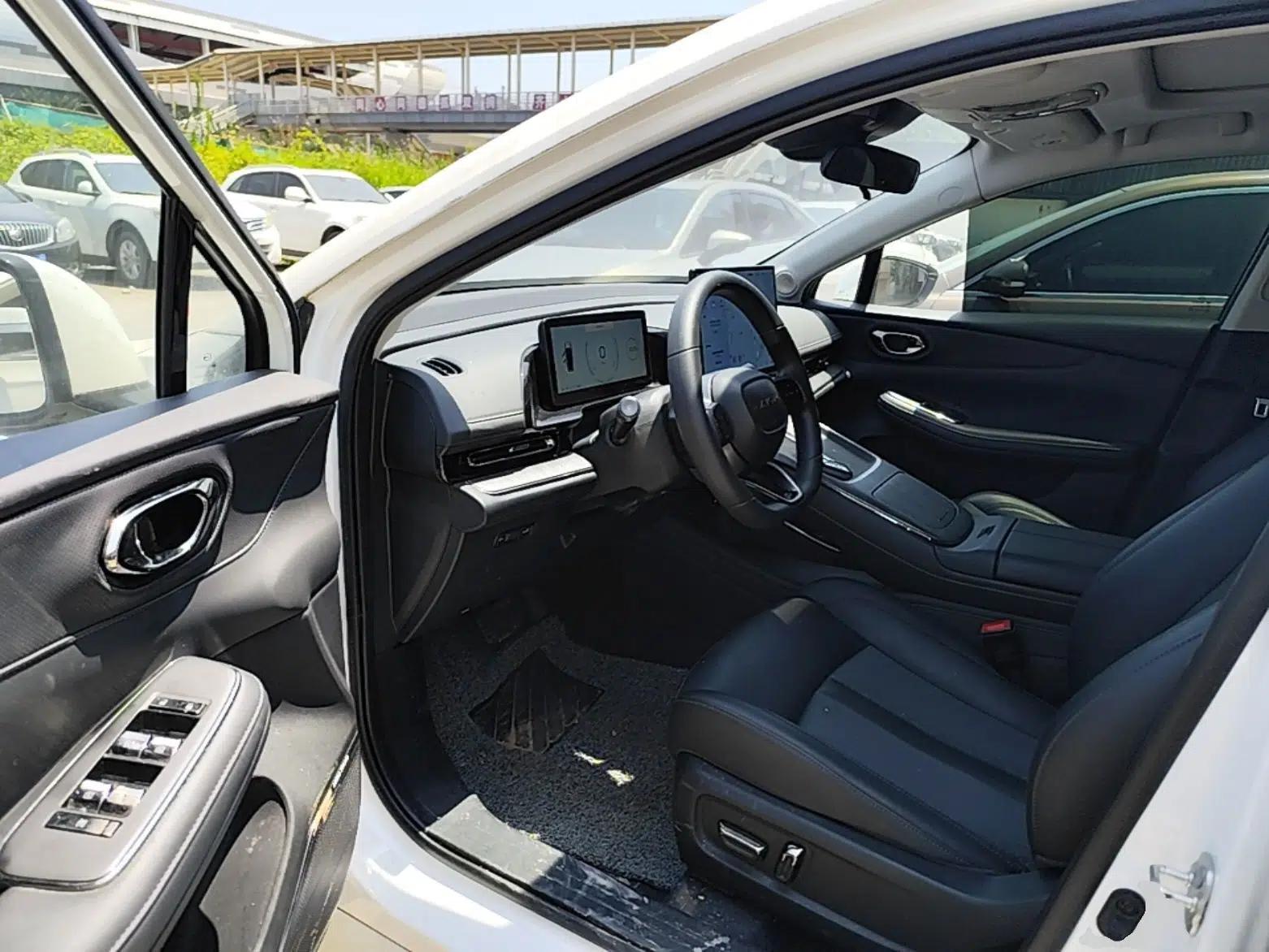 AION S MAX 2024 70 Star Edition 54.6 kWh — миниатюра 18