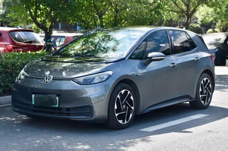 Volkswagen ID.3 2022 Pure Smart Edition — миниатюра 1