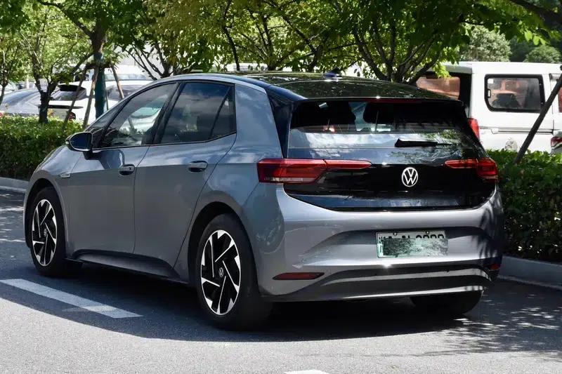 Volkswagen ID.3 2022 Pure Smart Edition — миниатюра 4