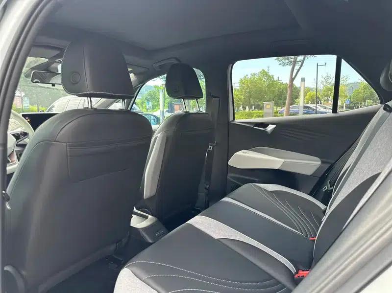 Volkswagen ID.3 2023 Upgraded Intelligent Edition — миниатюра 8