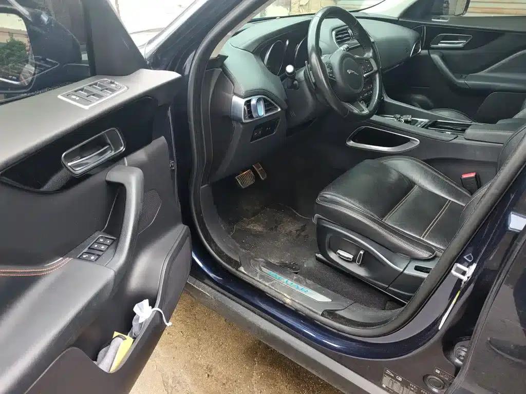 Jaguar F-PACE 2019 2.0T AWD Urban Luxury Edition — миниатюра 14