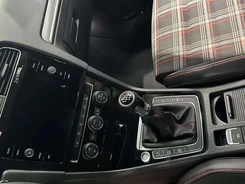 2018 Golf GTI 2.0TSI GTI — миниатюра 5
