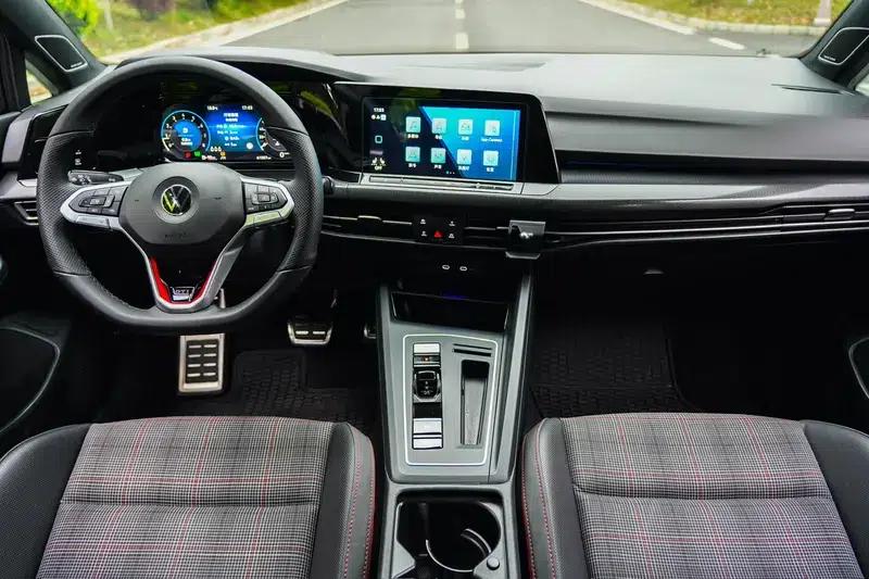 2021 Golf GTI 380TSI DSG GTI — миниатюра 21