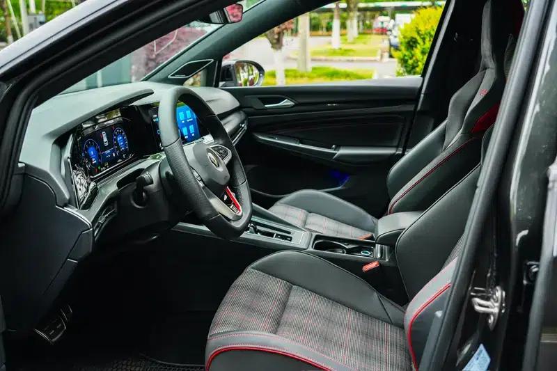 2021 Golf GTI 380TSI DSG GTI — миниатюра 23