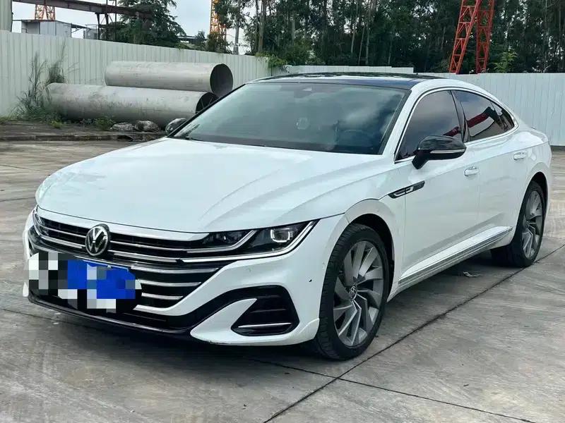 Volkswagen CC 2023 380TSI Striking Edition — миниатюра 1