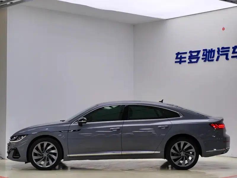 Volkswagen CC 2023 380TSI Striking Edition — миниатюра 3