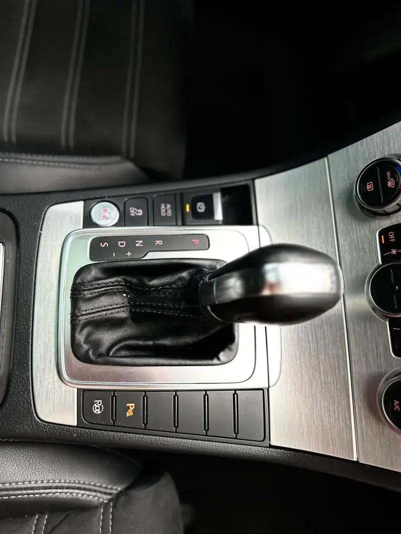 Volkswagen CC 2013 1.8TSI Luxury Edition — миниатюра 9