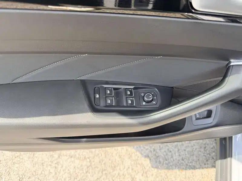 Volkswagen CC 2021 Shooting Brake 380TSI Shooting Edition — миниатюра 37