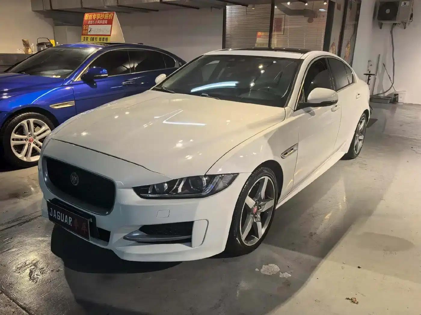Jaguar XE 2015 2.0T 200PS R-Sport — миниатюра 1
