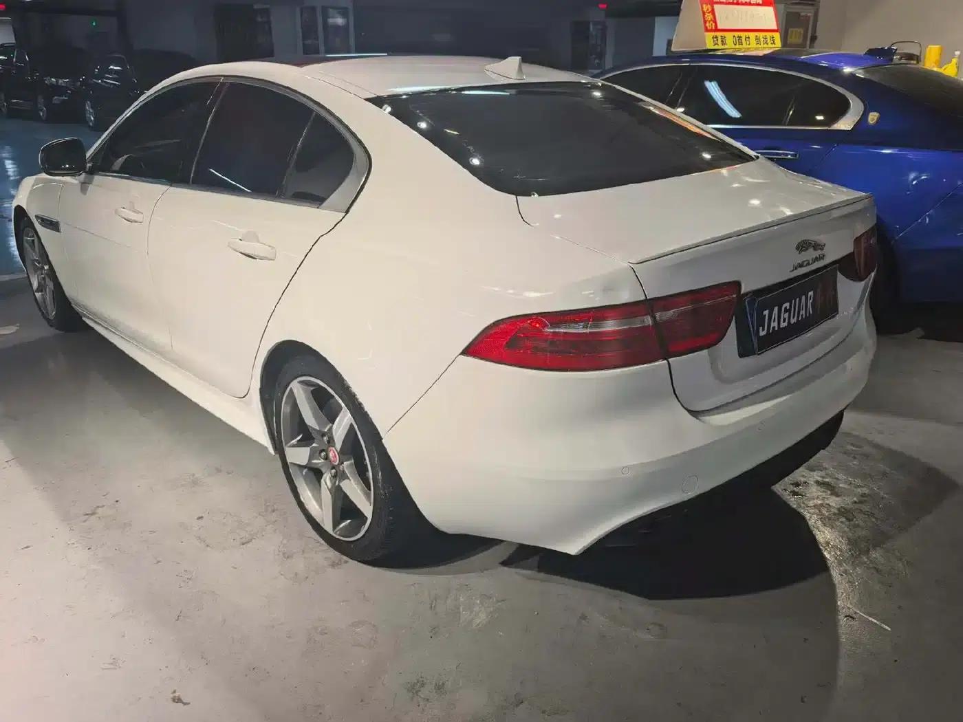 Jaguar XE 2015 2.0T 200PS R-Sport — миниатюра 4