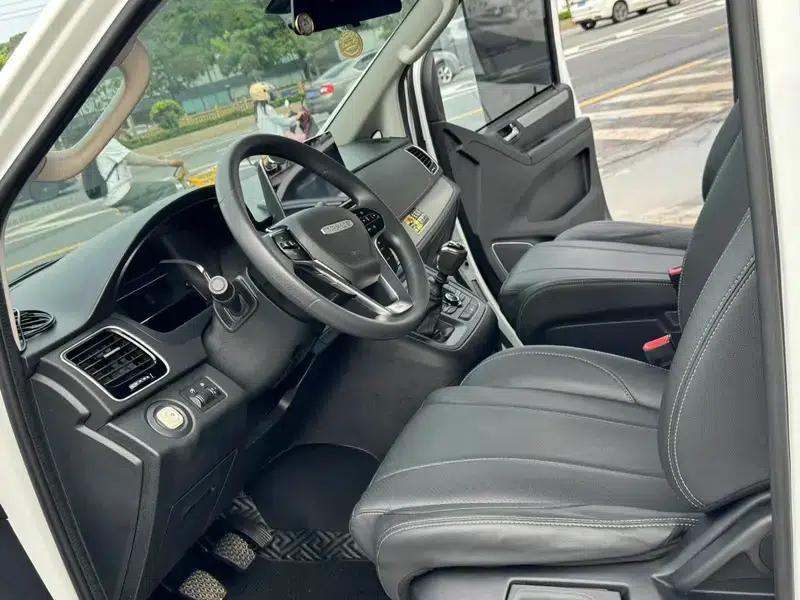 Maxus G10 2023 2.0T Diesel Manual Multi-function Version 7/8/9 Seats — миниатюра 9