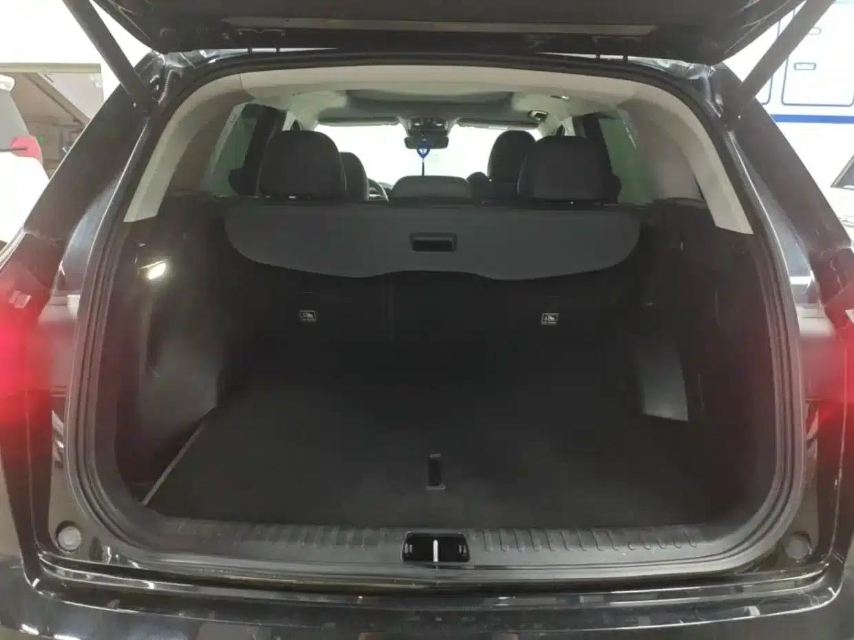 Geely Xingyue L 2023 2.0TD High-Power Automatic Two-Wheel Drive Flagship Edition — миниатюра 10