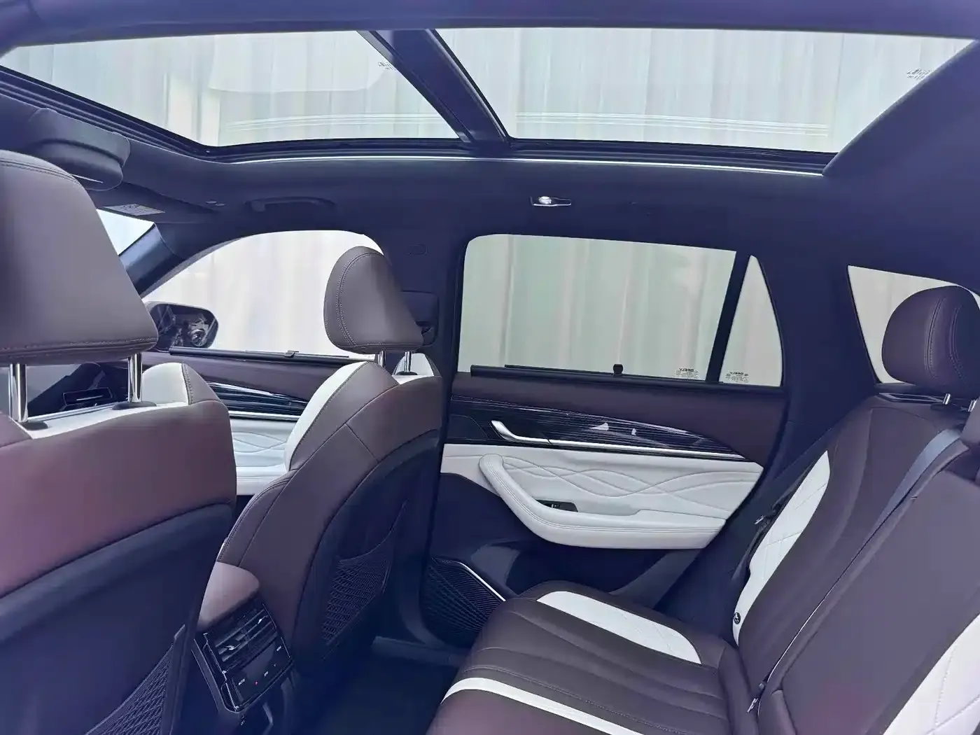 Geely Xingyue L 2021 2.0TD High-Power Automatic Four-Wheel Drive Flagship Edition — миниатюра 3