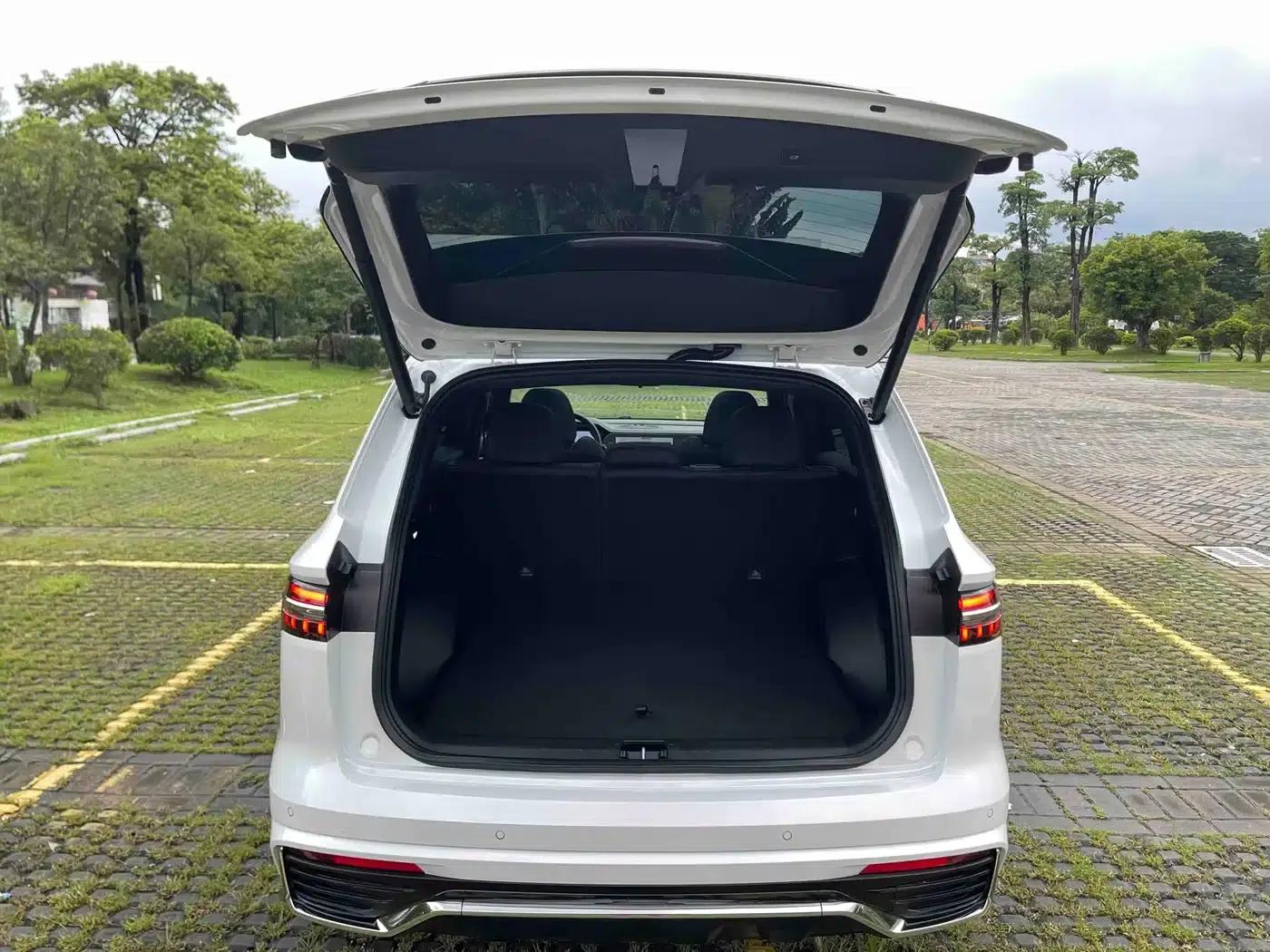 Geely Xingyue L 2024 2.0TD DCT EVO 2WD Long Wind Edition — миниатюра 20