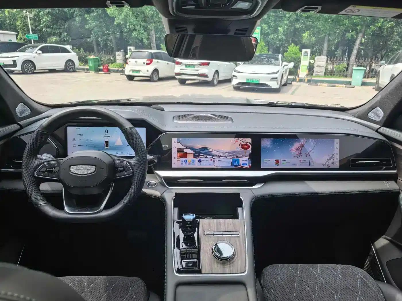 Geely Xingyue L 2025 Oriental Radiance 2.0TD Automatic Star Edition — миниатюра 7