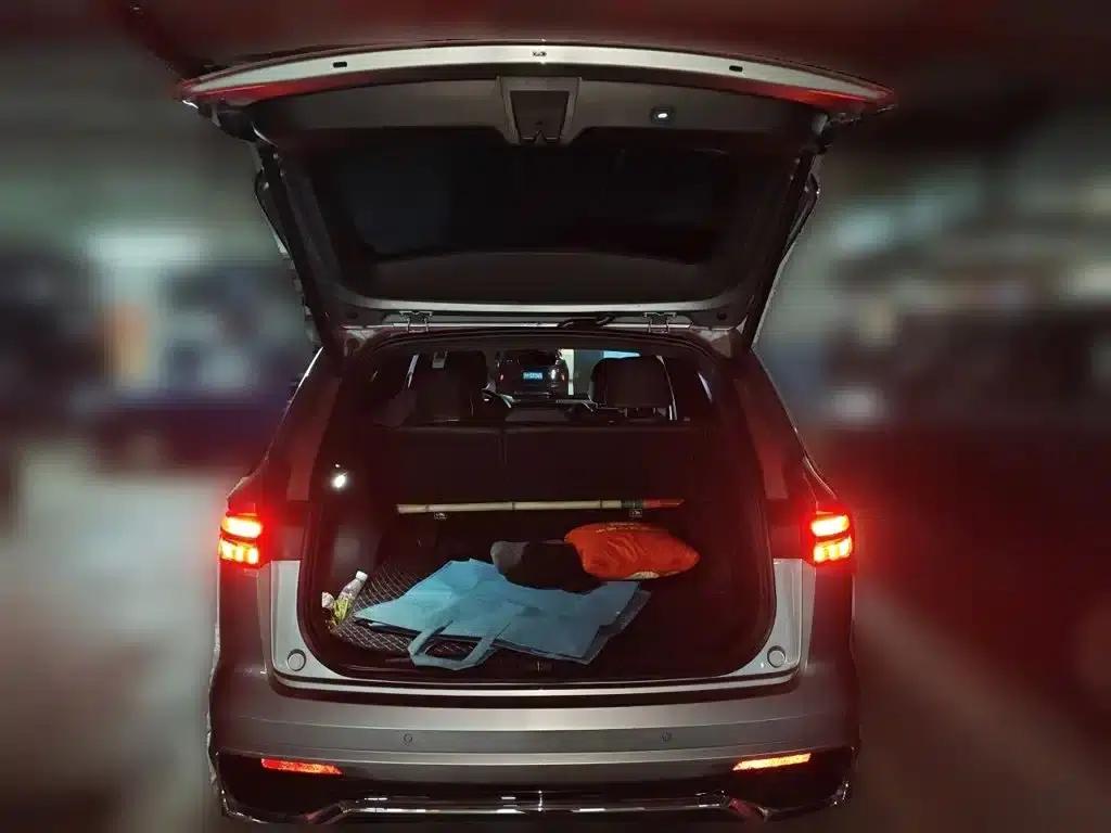 Geely Xingyue L 2024 2.0TD High-Power Automatic Two-Wheel Drive Sky Edition — миниатюра 20