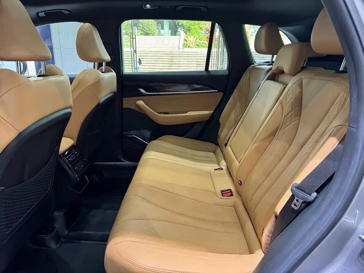 Geely Xingyue L 2024 Hybrid 1.5T Tiangong Edition — миниатюра 10