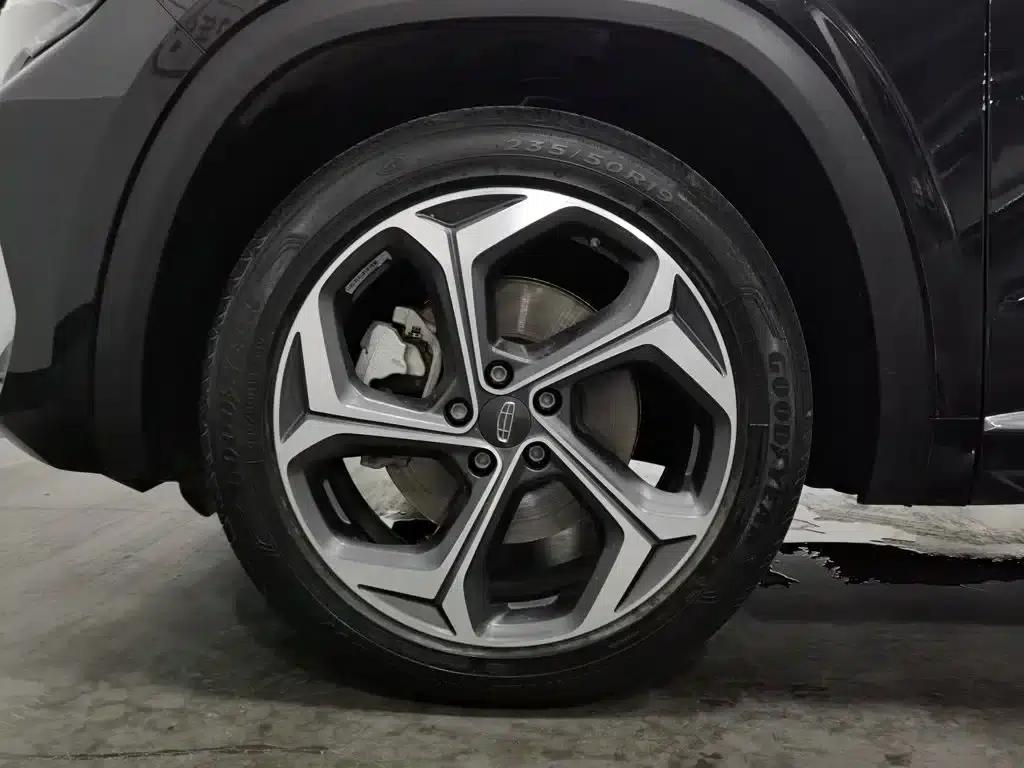 Geely Xingyue L 2021 2.0TD DCT EVO 2WD Premium Edition — миниатюра 17