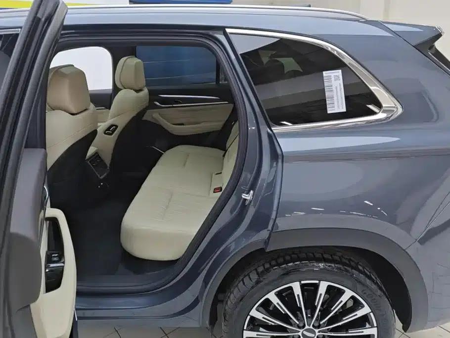 Geely Xingyue L 2025 Oriental Radiance 2.0TD Automatic 4WD Moon Gazing Edition — миниатюра 11