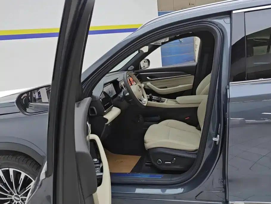 Geely Xingyue L 2025 Oriental Radiance 2.0TD Automatic 4WD Moon Gazing Edition — миниатюра 9