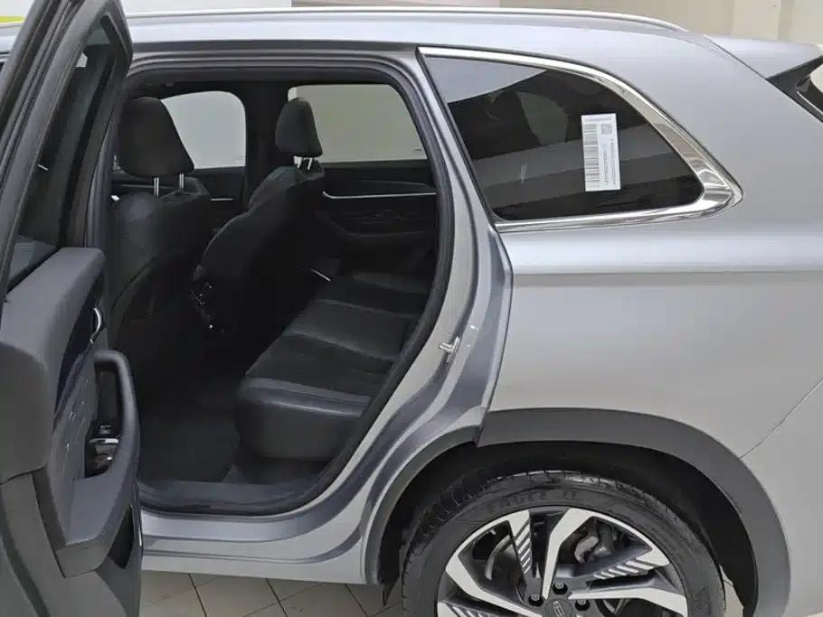 Geely Xingyue L 2024 2.0TD High-Power Automatic Two-Wheel Drive Sky Edition — миниатюра 11