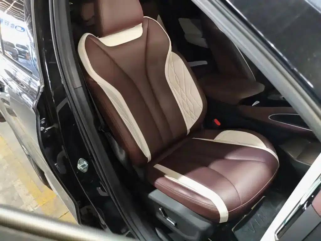 Geely Xingyue L 2021 2.0TD DCT EVO 2WD Smart Supreme Edition — миниатюра 25