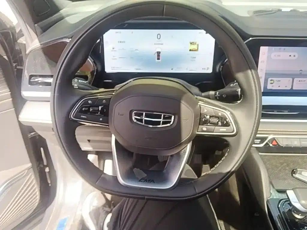 Geely Xingyue L 2024 2.0TD DCT EVO 2WD Long Wind Edition — миниатюра 11