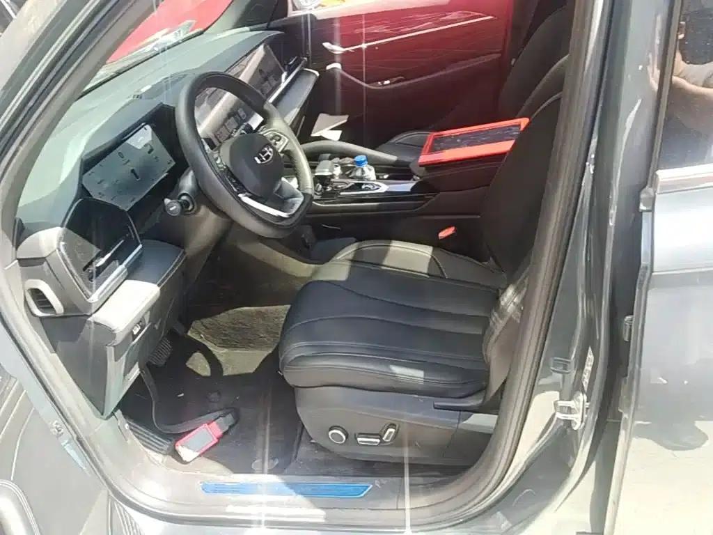 Geely Xingyue L 2024 2.0TD DCT EVO 2WD Long Wind Edition — миниатюра 15