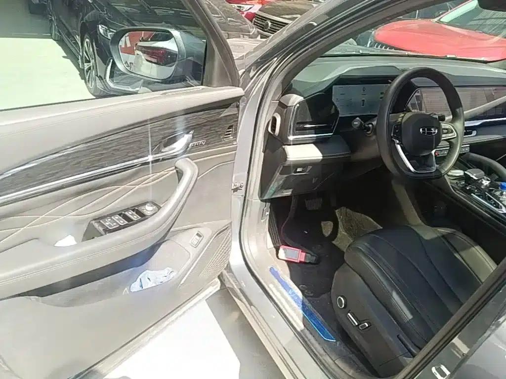 Geely Xingyue L 2024 2.0TD DCT EVO 2WD Long Wind Edition — миниатюра 16