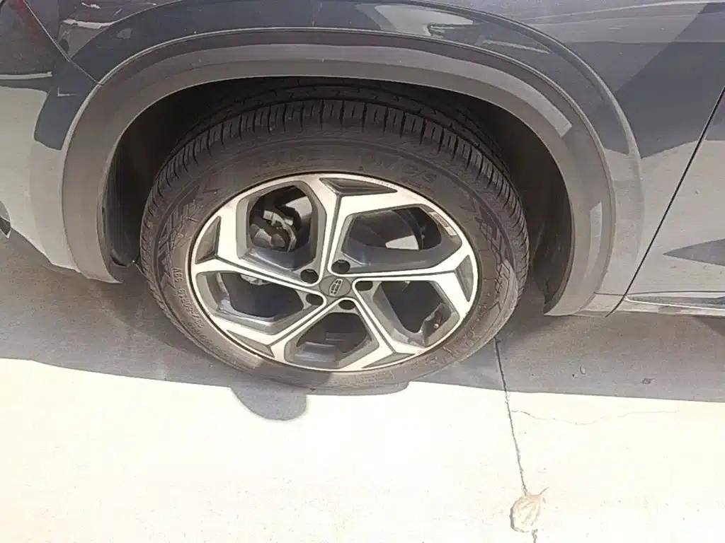 Geely Xingyue L 2024 2.0TD DCT EVO 2WD Long Wind Edition — миниатюра 23