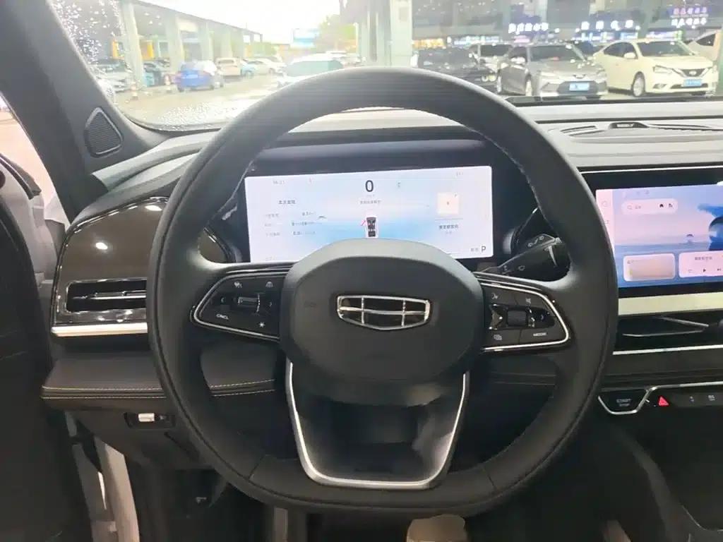 Geely Xingyue L 2024 2.0TD DCT EVO 2WD Long Wind Edition — миниатюра 11