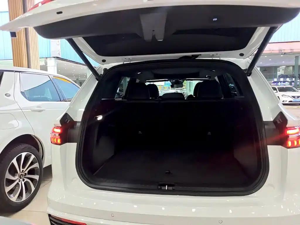Geely Xingyue L 2024 2.0TD DCT EVO 2WD Long Wind Edition — миниатюра 19