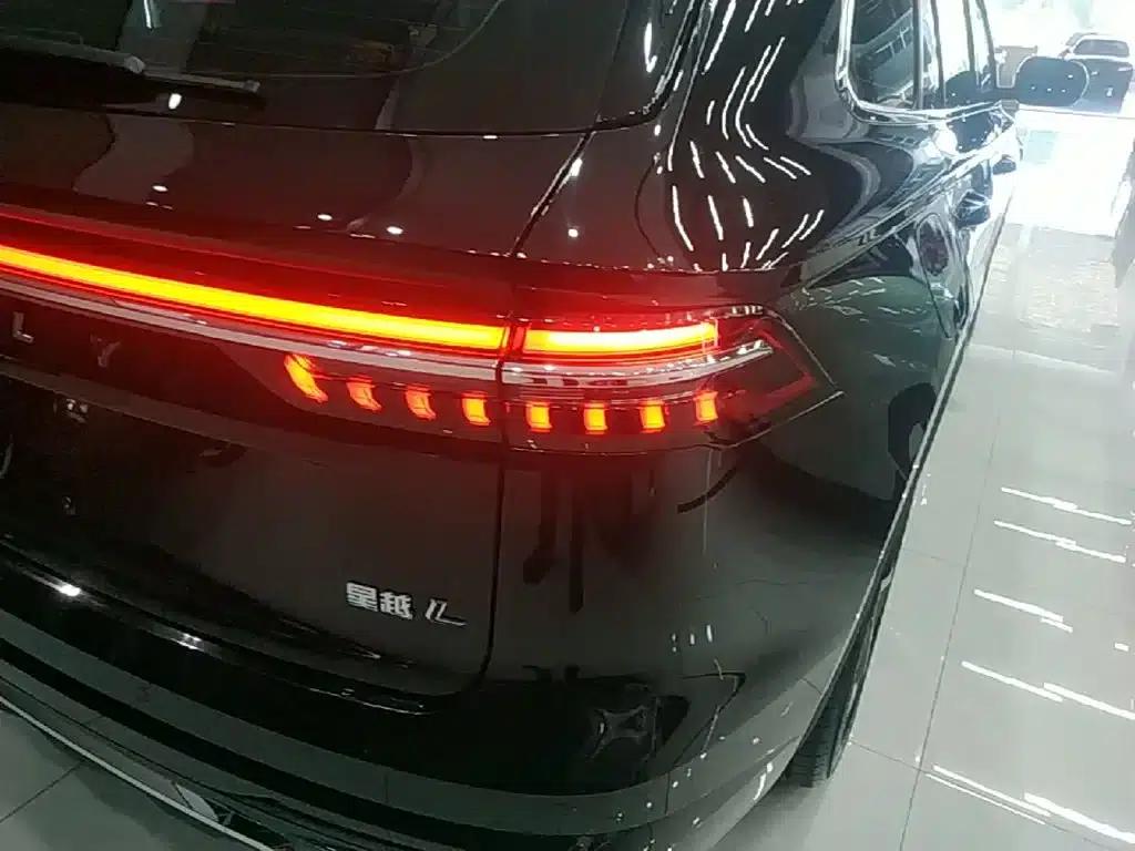 Geely Xingyue L 2021 2.0TD DCT EVO 2WD Premium Edition — миниатюра 8