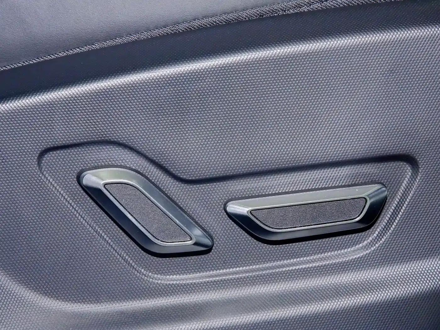 Geely Emgrand EV Pro 2022 Online Edition (Ternary Lithium) — миниатюра 10