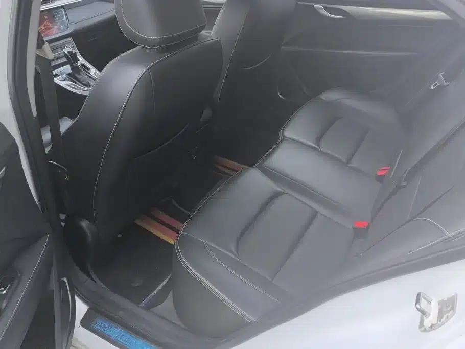 Geely Emgrand 2019 Leading Edition 1.5L CVT Upward Connectivity Model (National VI Emission Standard) — миниатюра 11