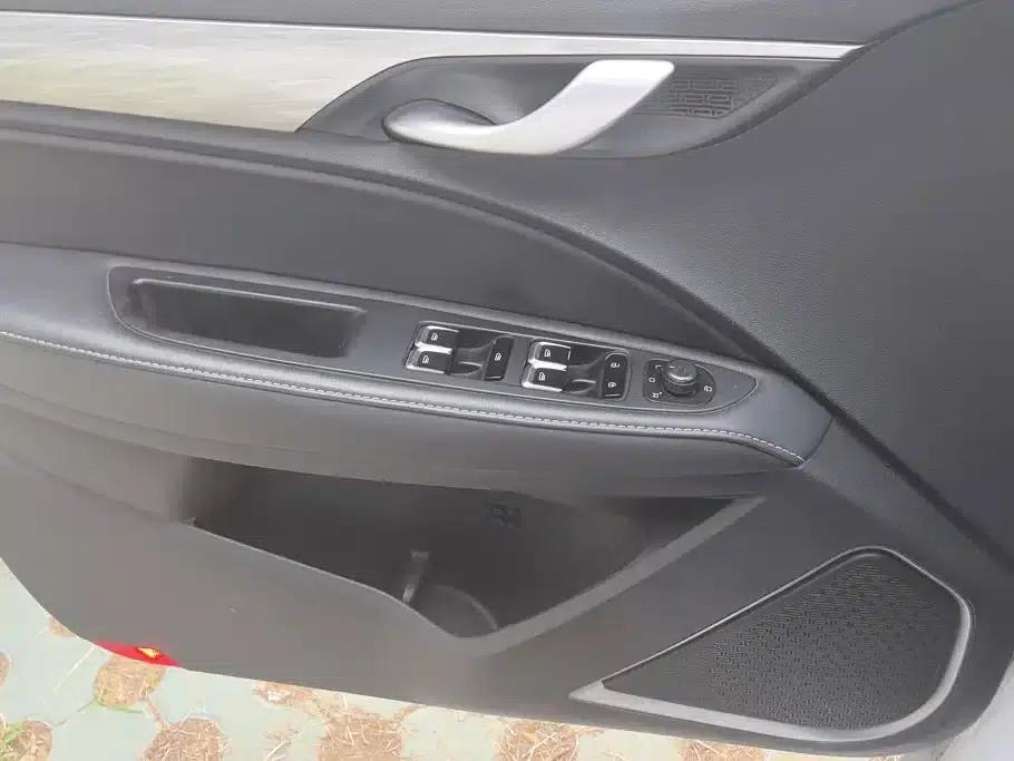 Geely Emgrand 2019 Leading Edition 1.5L CVT Upward Connectivity Model (National VI Emission Standard) — миниатюра 7