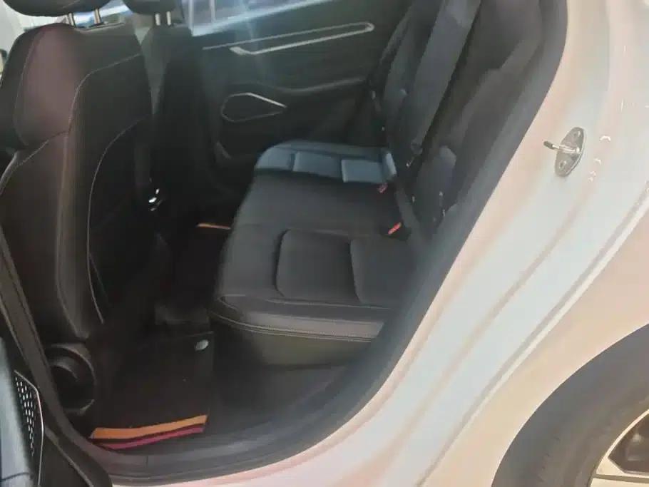 Geely Emgrand 2023 4th Generation Champion Edition 1.5L CVT Premium — миниатюра 11